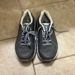 Hoka Sneakers